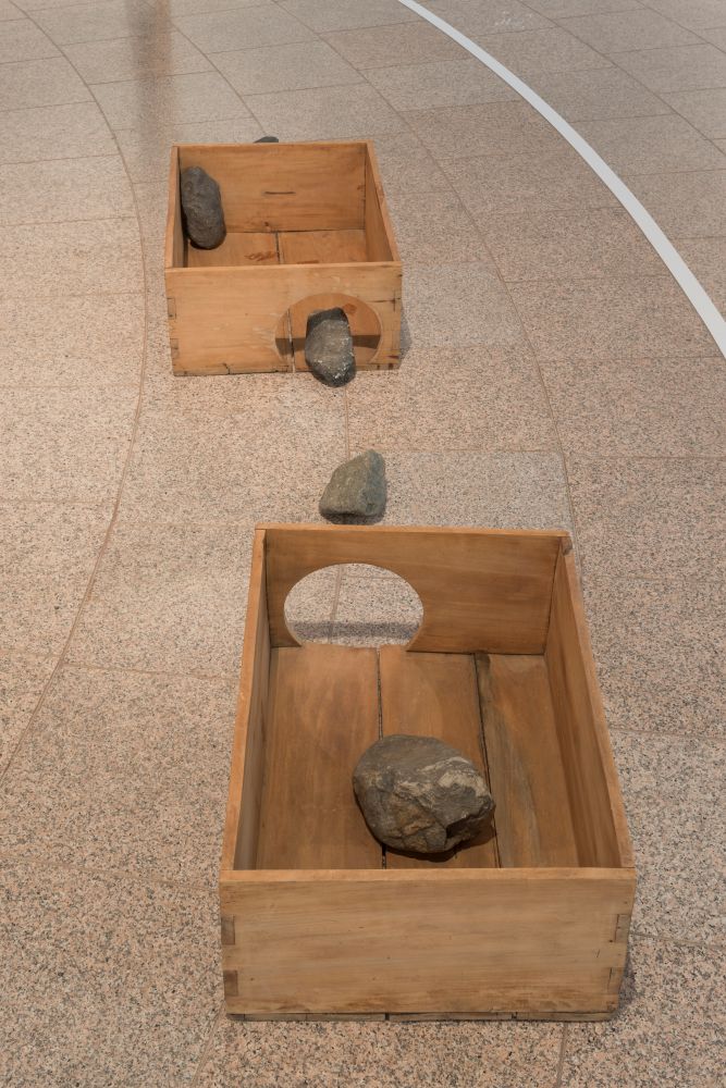 Lee Kunyong, Relation Term, 1972, Two wooden boxes, five stones, 58×80×30×(2) cm, Dimensions variable. MMCA Collection.